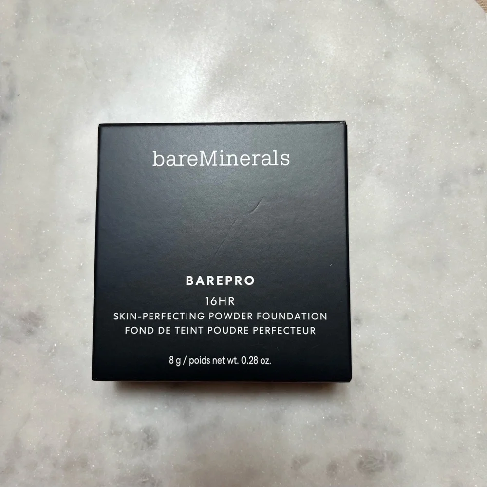 New bareMinerals DEEP 60 NEUTRAL Barepro 16HR Skin-Perfecting Powder Foundation‎